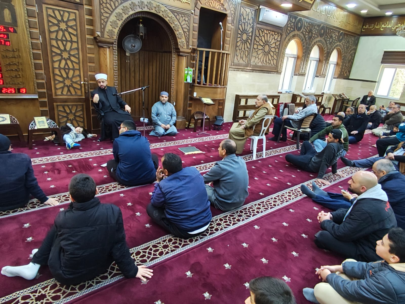 مسجد الحاج مهاوش العبدلات في المدينة الرياضيه