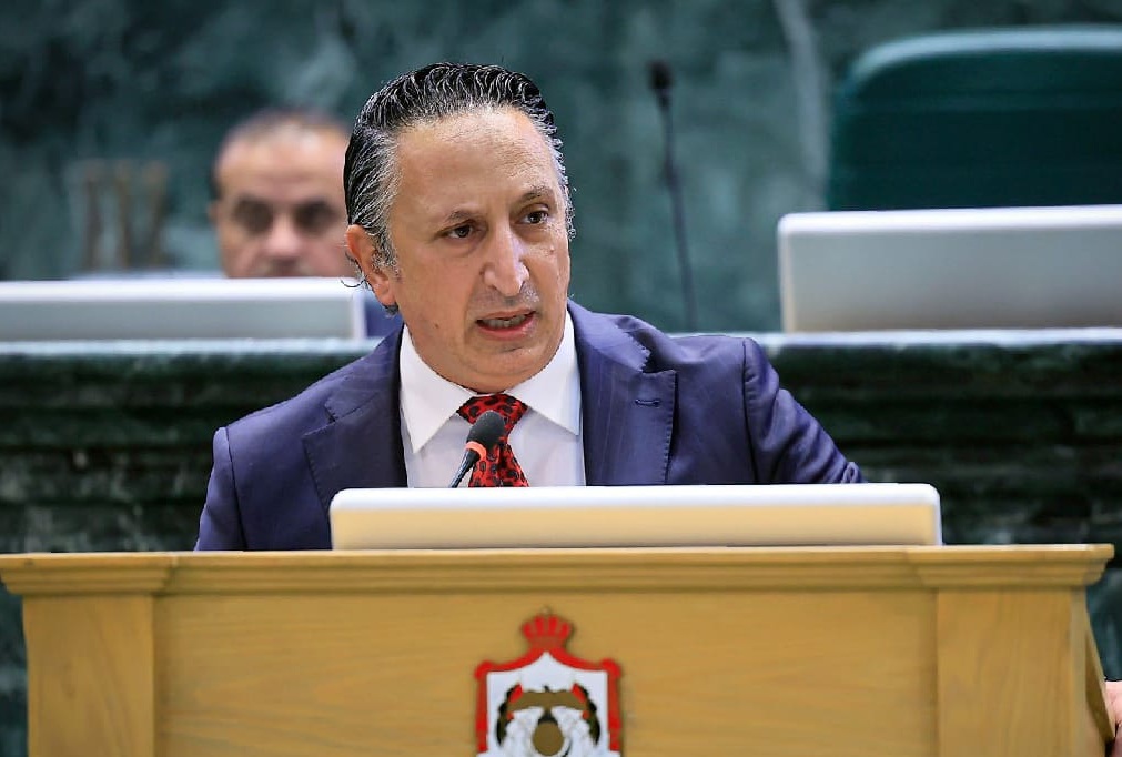 أبو رمان في رسالة الى جعفر حسان والبكار: إمّا السحب أو الرد تحت القبة!