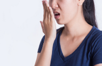 خطوات فعّالة للتخلص من رائحة الفم الكريهة خلال شهر رمضان