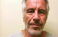 وزارة العدل الأمريكية: إبستين ناقش استثمارا بمليار دولار في مطار بريطاني مع رجال أعمال صينيين