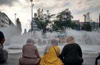 فرنسا تمنع كتاب أنا المسلمة الشابة وتفتح تحقيقا قضائيا