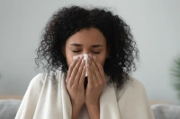 مع اقتراب الربيع.. هكذا تفرق بين الحساسية ونزلة البرد