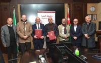 جامعة البترا وجمعية إنتاج توقعان اتفاقية لربط مشاريع تخرج الطلبة بسوق العمل