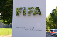 الفيفا يمنع حكام مونديال 2026 من إدارة المباريات الودية لمنتخبات كأس العالم