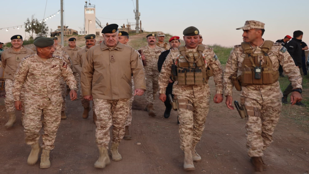 الحنيطي يؤكد جاهزية القوات المسلحة للتعامل مع التحديات والظروف الراهنة