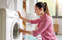 لماذا لا ينبغي إغلاق باب الغسالة بعد انتهاء الغسيل؟