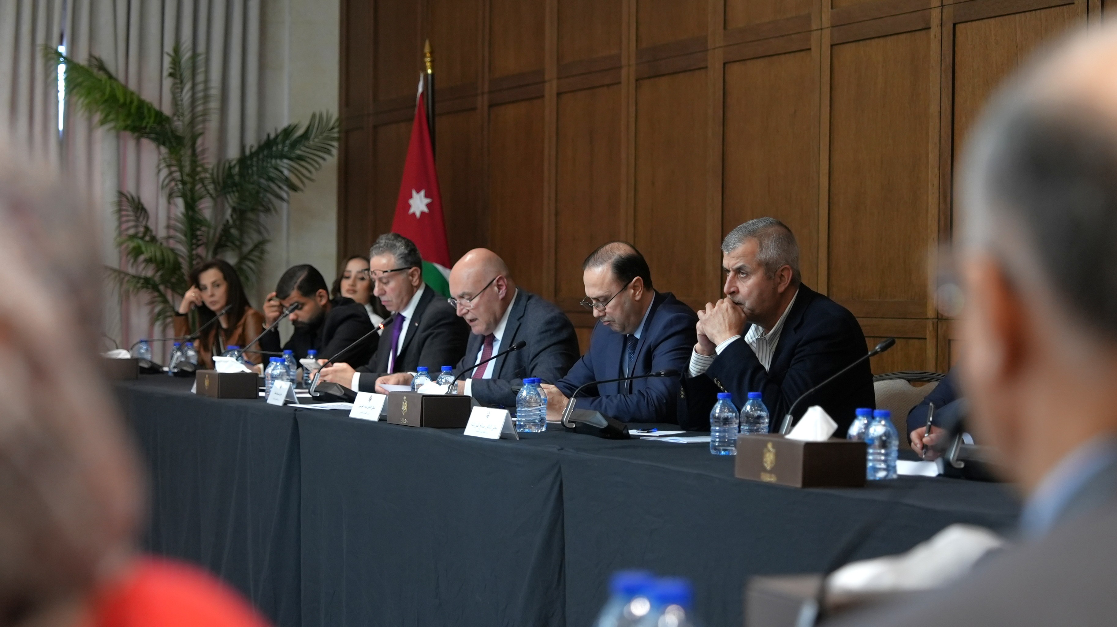 وزير الطاقة: التحدي الأبرز هو ارتفاع كلف الشحن.. وتعديل أسعار المحروقات لن يكون بمقدار الارتفاع العالمي #عاجل