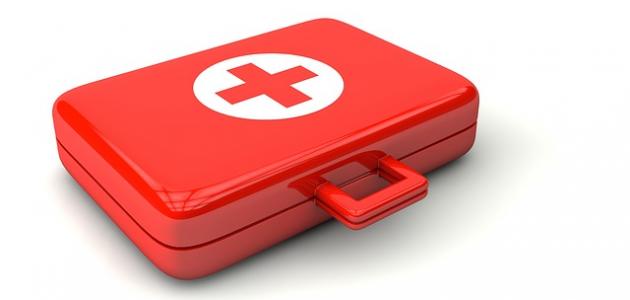 مكونات حقيبة الإسعافات الأولية وأهميتها