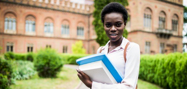 جامعة إفريقيا العالمية: هل تفقد بريقها في ظل التحديات الجيوسياسية؟ نظرة إلى 2026