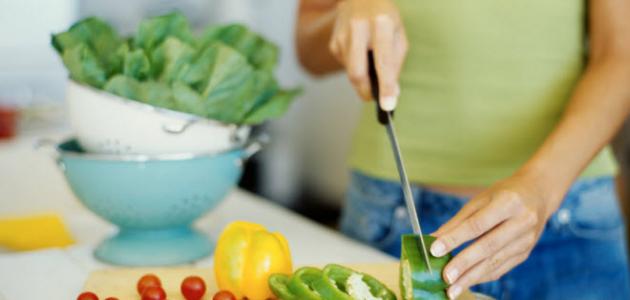 دليل شامل لـ تخفيف الوزن: نصائح، حميات، وفوائد صحية