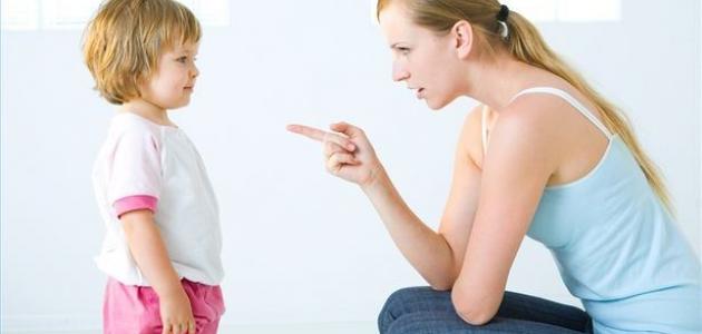 تحليل سلوك الكذب: استراتيجيات الكشف والتعامل (2026)