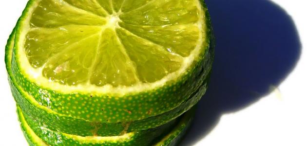 تألقي ببشرة ليمونية: روتين 2026 لبشرة مثالية