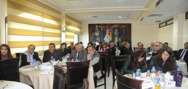 بشرة متوهجة 2026: روتين الكولاجين البحري لبشرة الأحلام