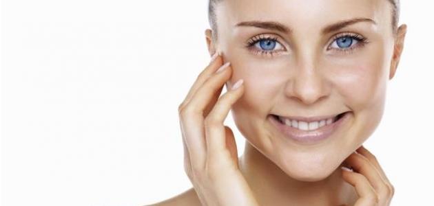 بشرة متوهجة 2026: روتين فيتامين د لبشرة الأحلام