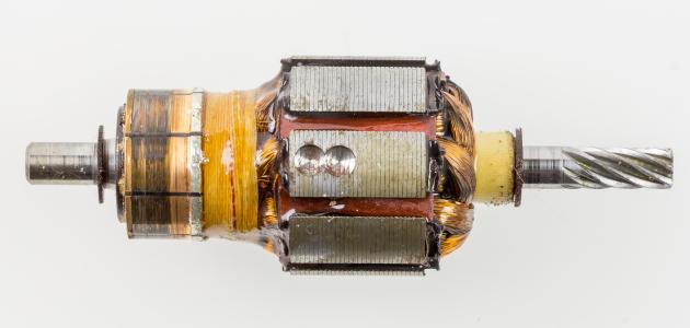 حساب قدرة المحرك الكهربائي: دليل شامل ومبسط