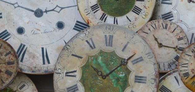 من اخترع الساعة؟ رحلة عبر تاريخ الساعات وتطورها