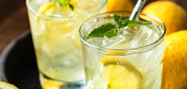 الفيتامينات والمعادن: تحليل شامل لأهميتها ووظائفها في الجسم