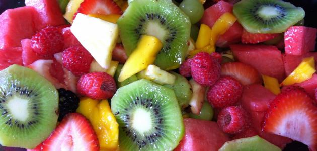 تحليل معمق: فوائد سلطة الفواكه وأثرها الصحي (2026)