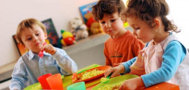 المدرسة: أهميتها، عناصرها، ودورها في بناء مستقبل أفضل