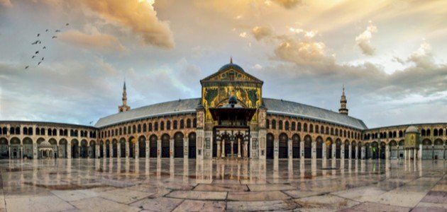 الدولة الأموية: من الخلافة الراشدة إلى تحديات 2026 - تحليل استقصائي