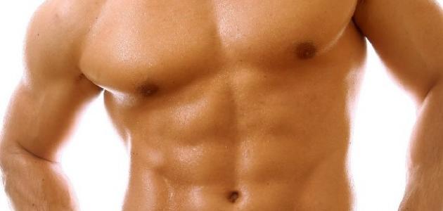 دليل شامل للحصول على جسم مشدود للرجال: تمارين ونصائح غذائية فعالة