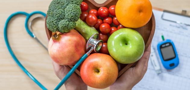 دليل شامل: رجيم صحي للقلب والكولسترول لتحسين صحتك في 2026