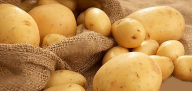 تحليل فوائد البطاطا: نظرة شاملة و معمقة