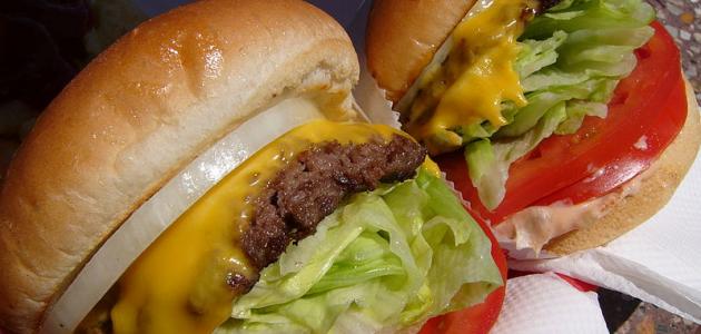 الدليل الشامل: كيف تسمن بسرعة وبطريقة صحية في 2026