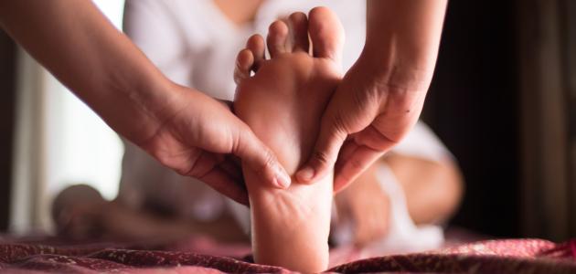 طرق فعالة لعلاج مسمار الكعب