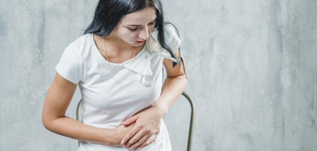 أعراض كيس المبيض الأيمن وطرق تشخيصه