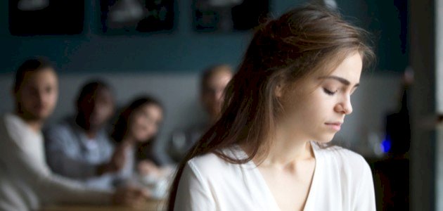 اضطراب الشخصية الاجتنابي: الأعراض والأسباب والعلاج