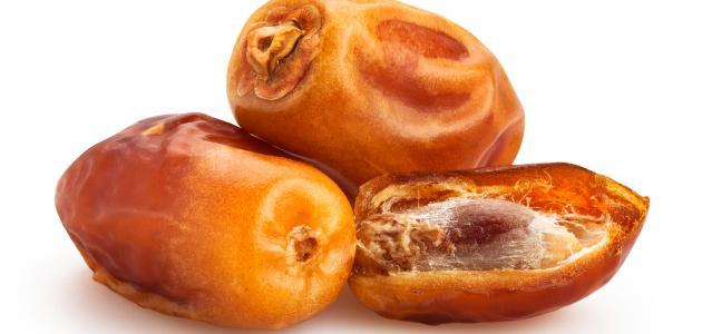 فوائد نوى التمر الصحية المتعددة