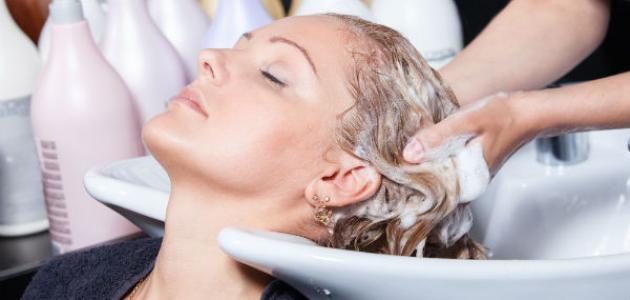 طرق فعالة لإزالة صبغة الشعر باستخدام فيتامين ج