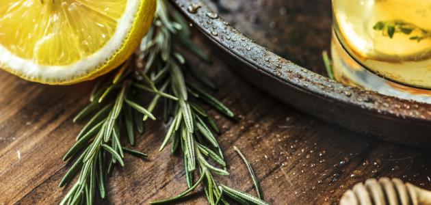 طرق فعّالة للتخلص من الحبوب البيضاء في الوجه