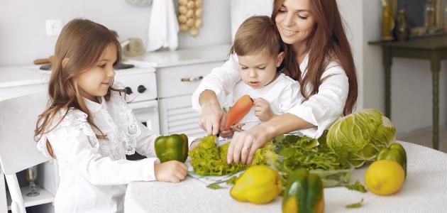 أطعمة تعزز الذكاء وتحسن صحة الدماغ